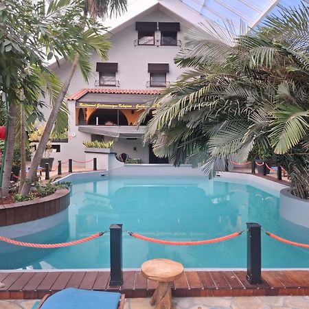 Tropical Hotel ดูร์บี ภายนอก รูปภาพ