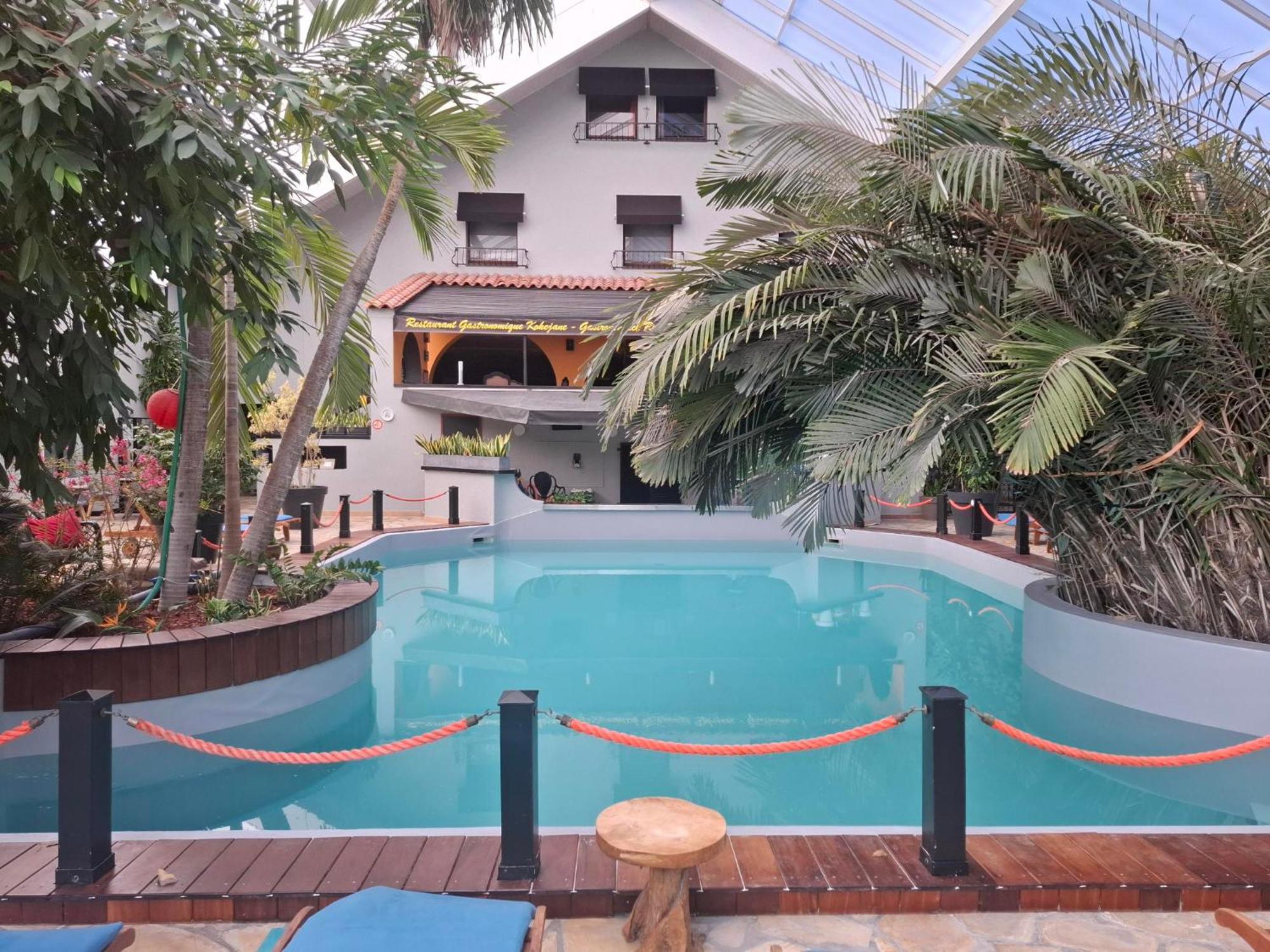 Tropical Hotel ดูร์บี ภายนอก รูปภาพ